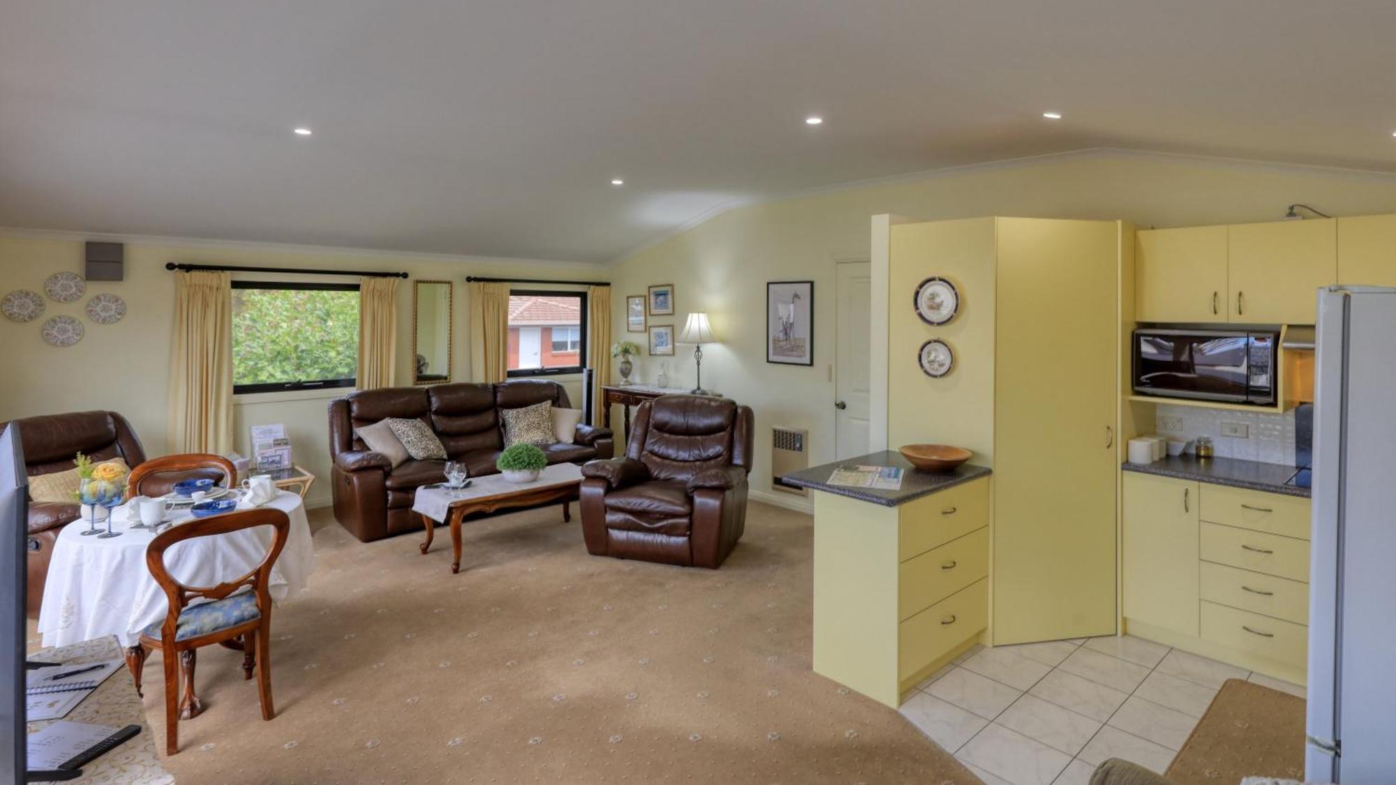 Birchwood On The River - Devonport, Tasmania - Self-Contained And Self-Catering Accommodation Zewnętrze zdjęcie